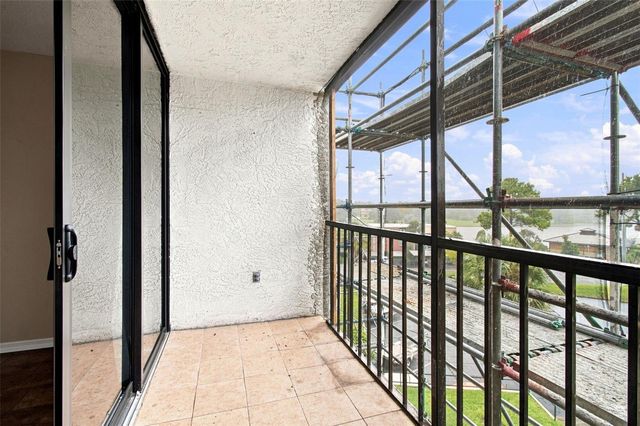 2424 W TAMPA BAY BOULEVARD L404, Tampa, FL 33607