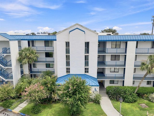 2424 W TAMPA BAY BOULEVARD L404, Tampa, FL 33607