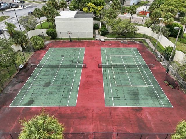 2424 W TAMPA BAY BOULEVARD L404, Tampa, FL 33607
