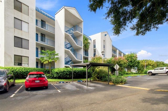 2424 W TAMPA BAY BOULEVARD L404, Tampa, FL 33607
