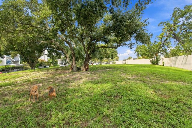 2424 W TAMPA BAY BOULEVARD L404, Tampa, FL 33607