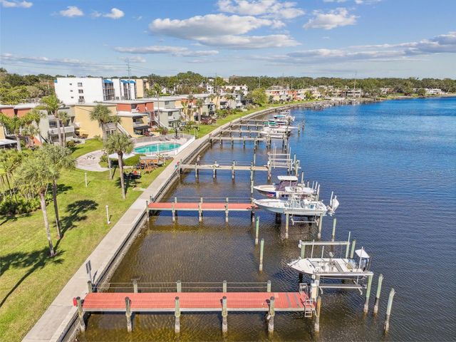 2424 W TAMPA BAY BOULEVARD L404, Tampa, FL 33607
