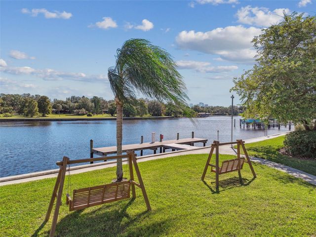 2424 W TAMPA BAY BOULEVARD L404, Tampa, FL 33607