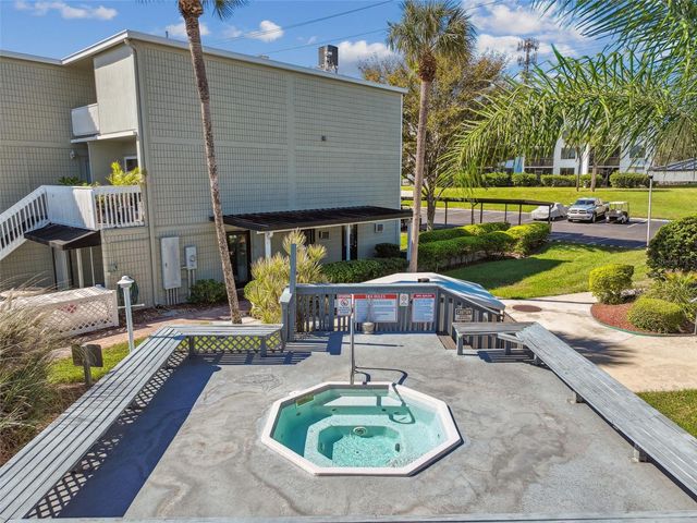 2424 W TAMPA BAY BOULEVARD L404, Tampa, FL 33607