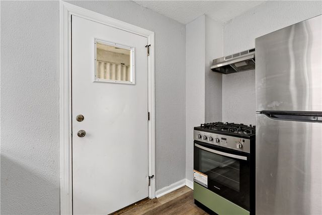 1316 Woodlawn Ave, Wilkinsburg, PA 15221