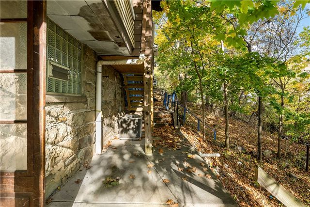 1316 Woodlawn Ave, Wilkinsburg, PA 15221