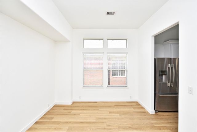 5518 Persimmon Pass, Richmond, TX 77407