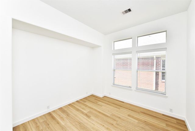 5518 Persimmon Pass, Richmond, TX 77407