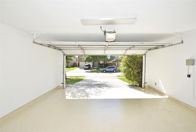 5518 Persimmon Pass, Richmond, TX 77407