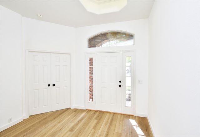 5518 Persimmon Pass, Richmond, TX 77407