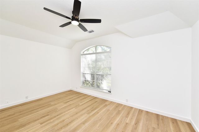 5518 Persimmon Pass, Richmond, TX 77407