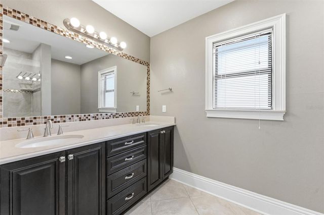 1618 S ARRAWANA AVENUE, Tampa, FL 33629