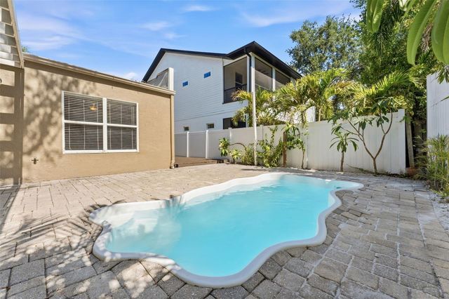 1618 S ARRAWANA AVENUE, Tampa, FL 33629