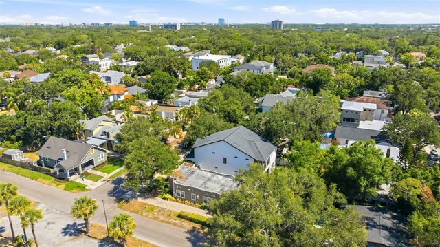 1618 S ARRAWANA AVENUE, Tampa, FL 33629