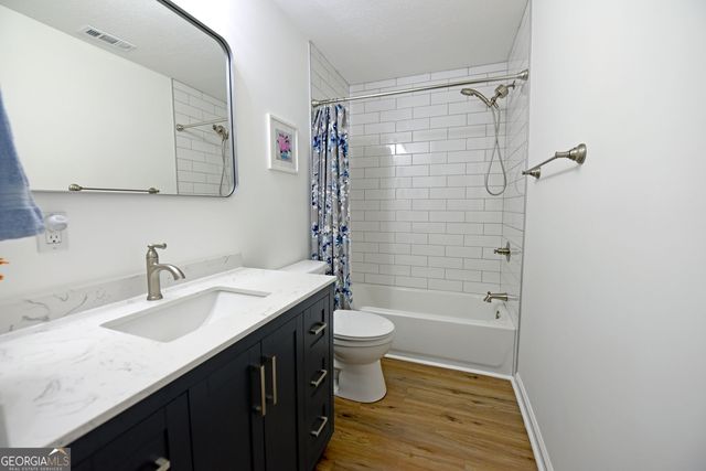 61 Bradley Street, Blue Ridge, GA 30513
