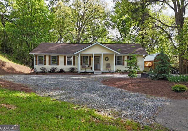 61 Bradley Street, Blue Ridge, GA 30513