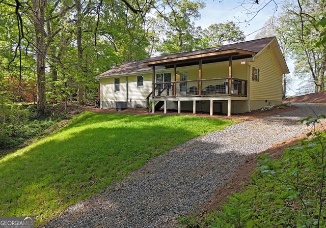 61 Bradley Street, Blue Ridge, GA 30513