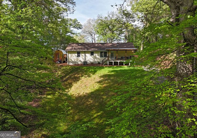 61 Bradley Street, Blue Ridge, GA 30513