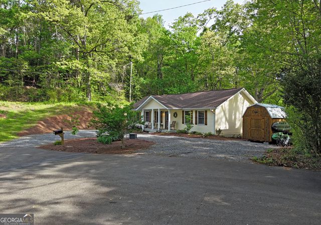 61 Bradley Street, Blue Ridge, GA 30513