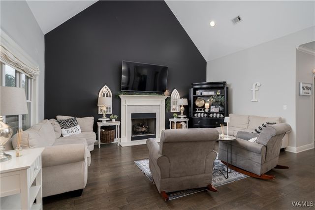 13873 Grand Pointe Blvd, Northport, AL 35475