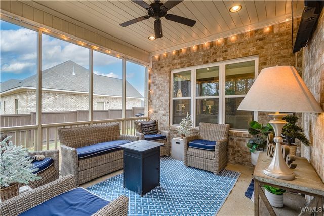 13873 Grand Pointe Blvd, Northport, AL 35475