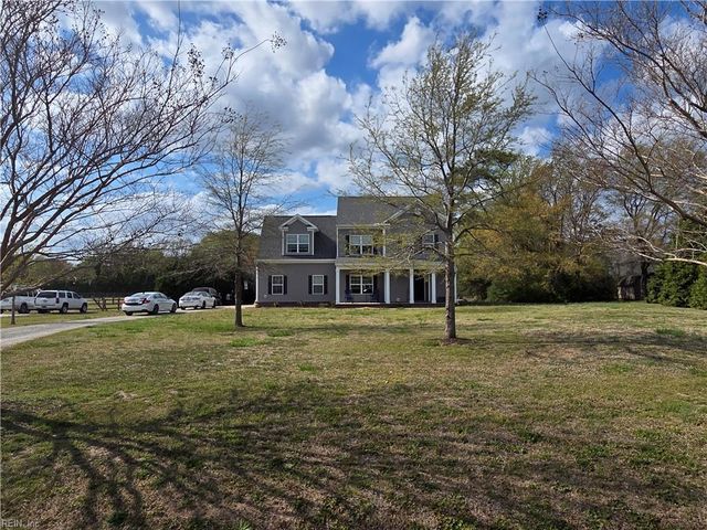 102 E Point Estates RD, Knotts Island, NC 27950