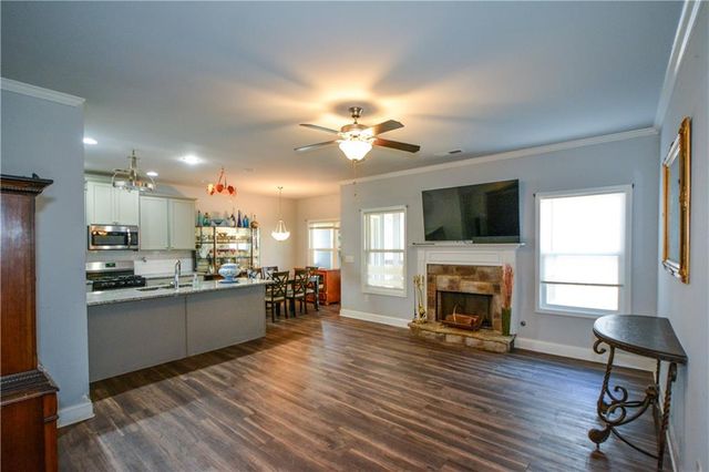 84 Greatwood Lane, Villa Rica, GA 30180