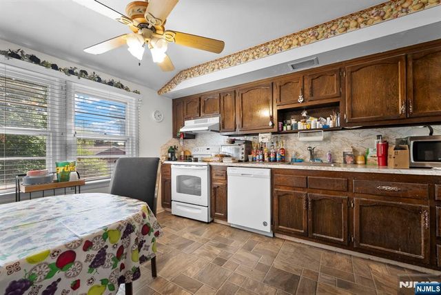 189 Woodland Avenue, Westwood, NJ 07675
