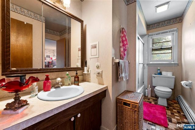 189 Woodland Avenue, Westwood, NJ 07675