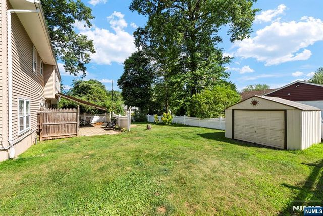 189 Woodland Avenue, Westwood, NJ 07675