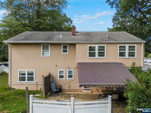 189 Woodland Avenue, Westwood, NJ 07675