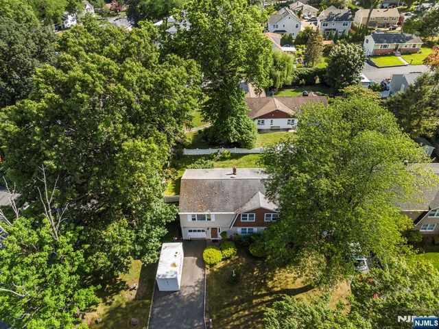 189 Woodland Avenue, Westwood, NJ 07675