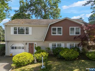 189 Woodland Avenue, Westwood, NJ 07675
