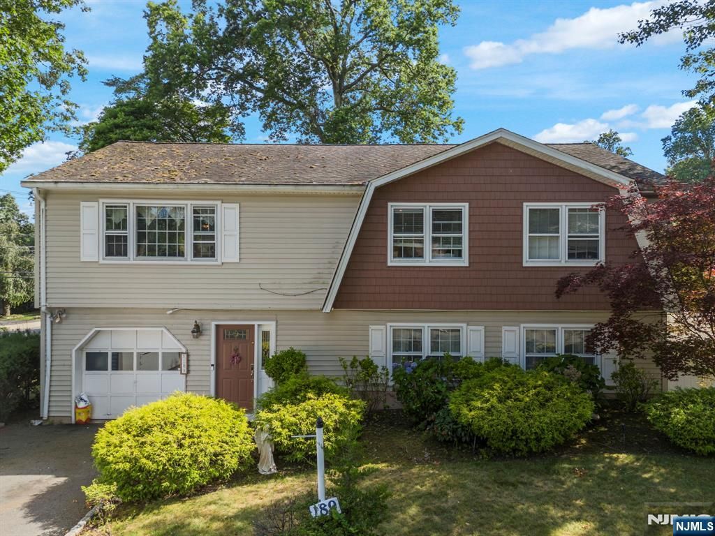 189 Woodland Avenue, Westwood, NJ 07675