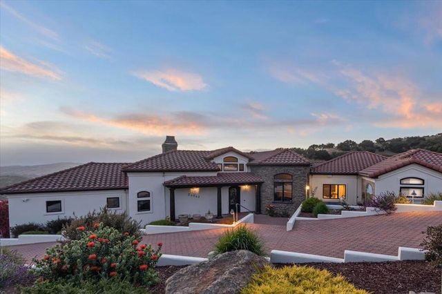 24542 Rimrock Canyon Road, Salinas, CA 93908