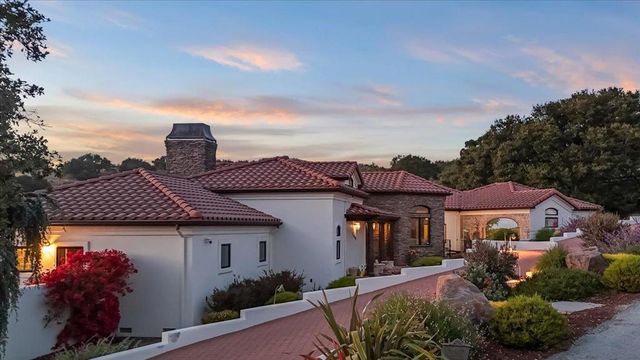 24542 Rimrock Canyon Road, Salinas, CA 93908