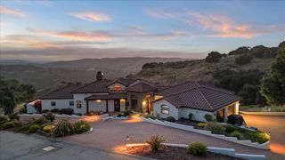 24542 Rimrock Canyon Road, Salinas, CA 93908