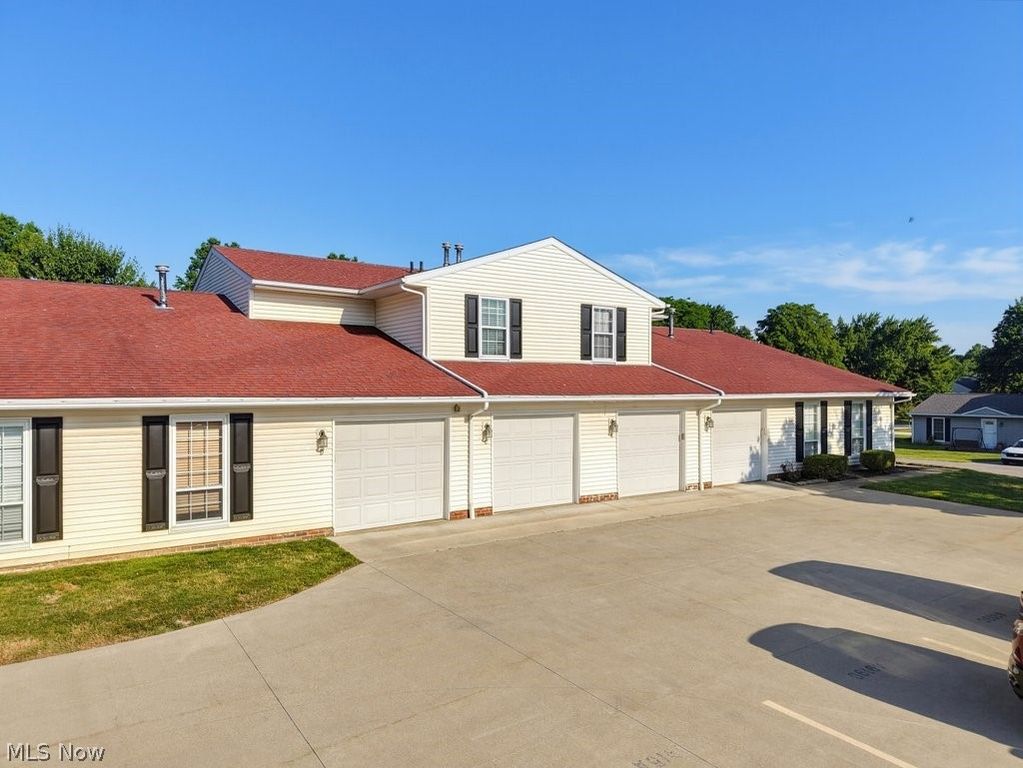 4919 Friar Road C, Stow, OH 44224