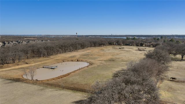 121 Harbor Lane, Hickory Creek, TX 75065