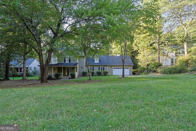 125 Picketts Lake Drive, Acworth, GA 30101