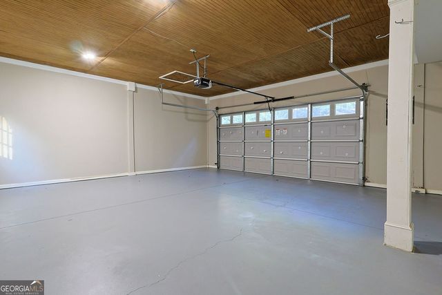 125 Picketts Lake Drive, Acworth, GA 30101