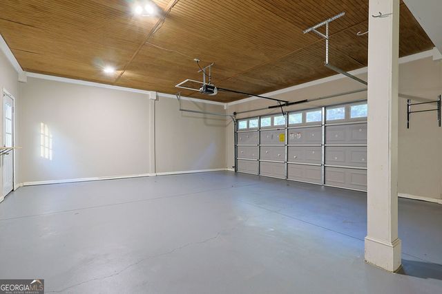 125 Picketts Lake Drive, Acworth, GA 30101