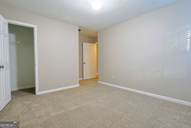 125 Picketts Lake Drive, Acworth, GA 30101