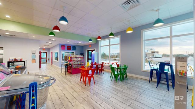 8 Market Street, Orange Beach, AL 36561