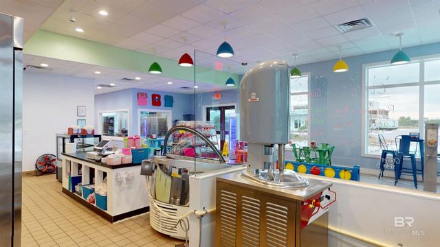 8 Market Street, Orange Beach, AL 36561