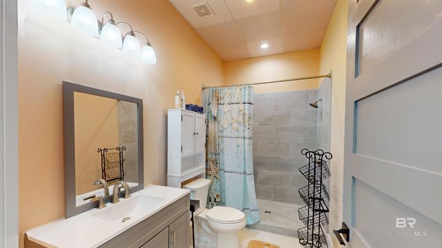 8 Market Street, Orange Beach, AL 36561