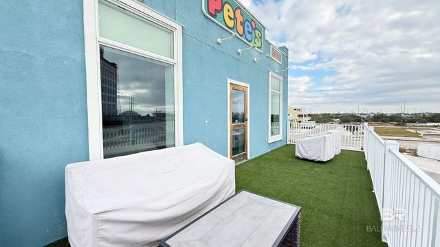 8 Market Street, Orange Beach, AL 36561