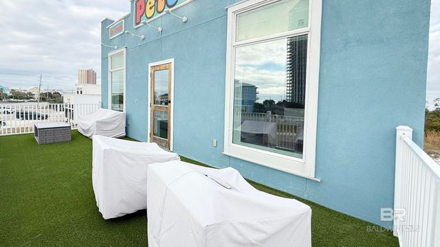 8 Market Street, Orange Beach, AL 36561