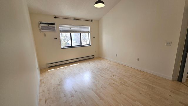 7622 York Avenue S 1205, Edina, MN 55435