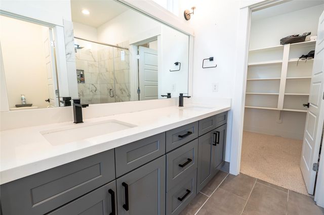 2056 Johanna Drive F, Houston, TX 77055